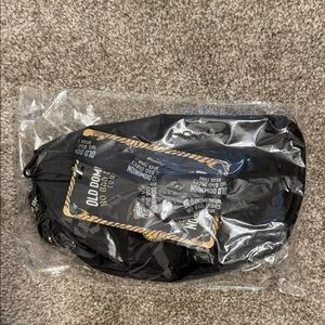 Old Dominion VIP No Bad Vibes Tour Pack